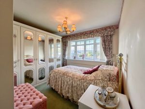 Photo 27- click for photo gallery